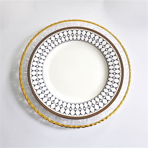 China Customized Clear Glass Wedding Dinner Plates Manufacturers ...