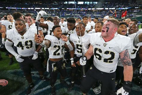 Army vs. Navy picks: Best bets, current odds, injury updates and more for Saturday’s rivalry ...