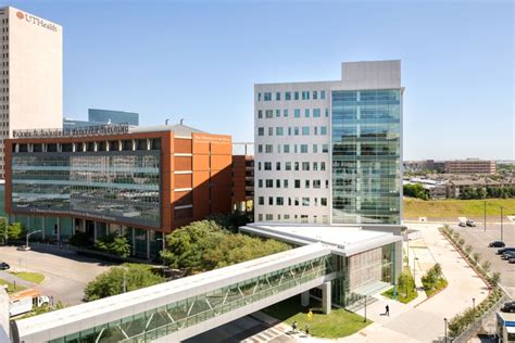 Coleman Health Science Tower | HDR