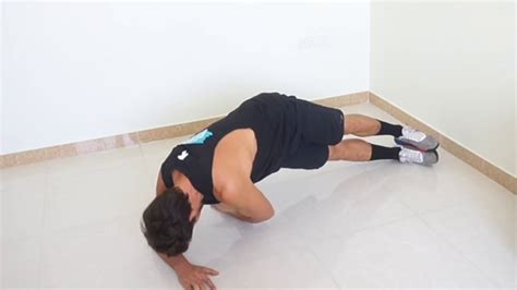 Side Plank - Reach - YouTube