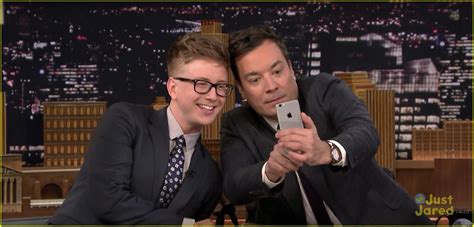 Full Sized Photo of tyler oakley face swap jimmy fallon 12 | Tyler Oakley Face Swaps With Jimmy ...