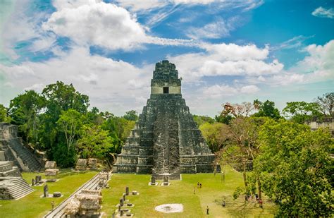 Auf den Spuren der Maya in Zentralamerika - fliegen-sparen