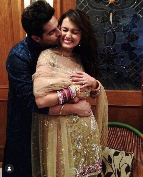 Karan Mehra's Wife, Nisha Rawal Flaunts Her 'Chooda' And Unique 'Kangan ...