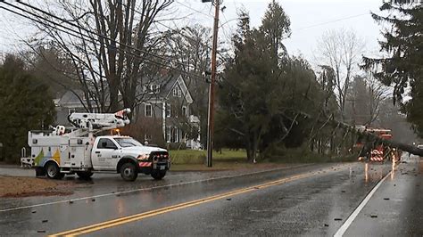 CMP prepares for power outages as powerful storm approaches Maine