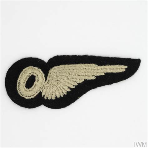 badge, trade, British, parachute wings, Special Air Service | Imperial War Museums