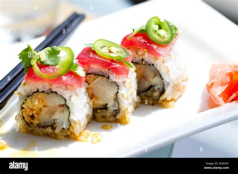 Sushi Tuna and yellowtail Roll Stock Photo - Alamy