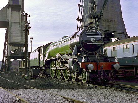 LNER Class A3 4472 Flying Scotsman - Wikipedia | Flying scotsman, Live steam locomotive, Scotsman