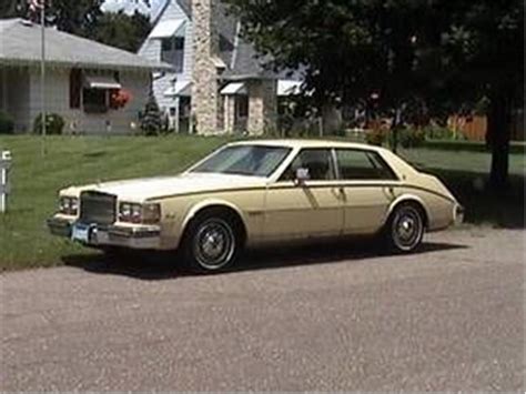 1982 Cadillac Seville - Information and photos - MOMENTcar