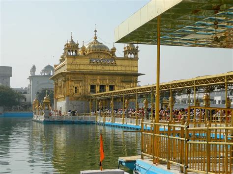 Amritsar Heritage Walk - Waling through a 400 year old city