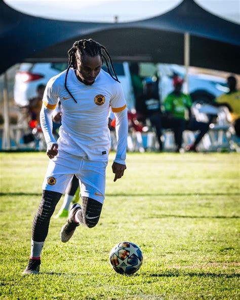 Shabba Swarmed By Fans In Mpumalanga | Soccer Laduma