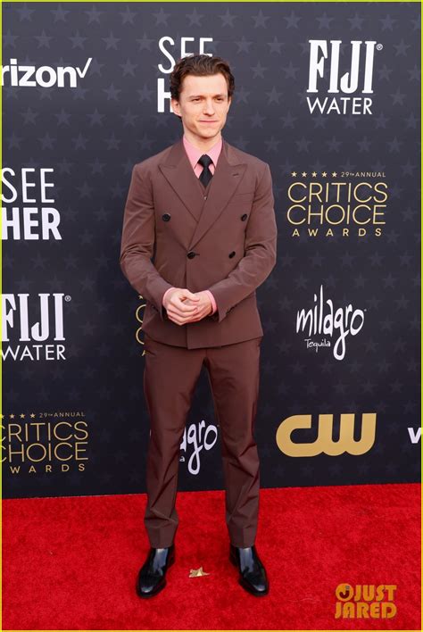 Tom Holland Suits Up in Prada on the Critics Choice 2024 Red Carpet ...