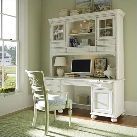 White Executive Desk With Hutch : Many prefer to add a hutch on the top ...