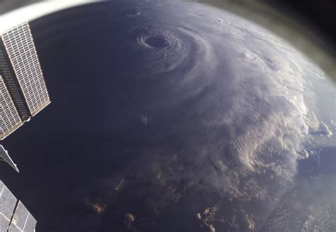 Hurricane Ike From Space… Magnificently Deadly. | Los Cuatro Ojos