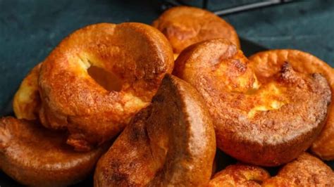 Delia Smith Yorkshire Pudding - British Baking Recipes