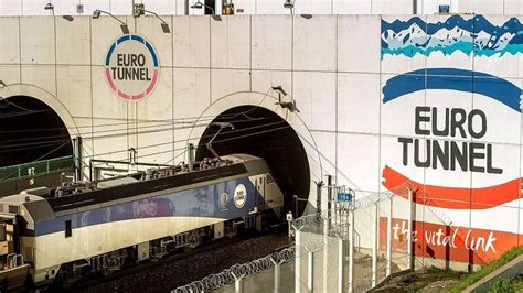 Government pays Eurotunnel £33m over Brexit ferry case - BBC News