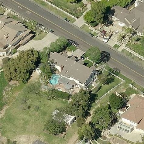 Snoop Dogg's House in Diamond Bar, CA (Google Maps)