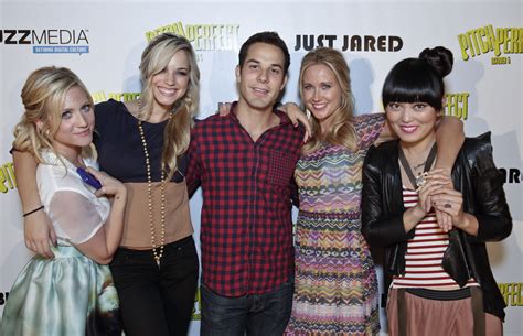 Pitch Perfect Cast - Just Jared Screening Party - Pitch Perfect Photo ...