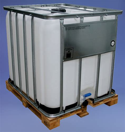 IBCW- IBC (intermediate Bulk Container) 1000 litre Wooden Pallet - Bristol Plastics & Containers ...