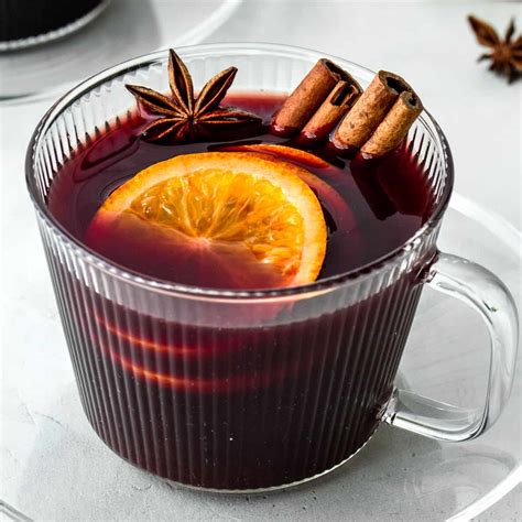 German Mulled Wine - Cooking With Elo