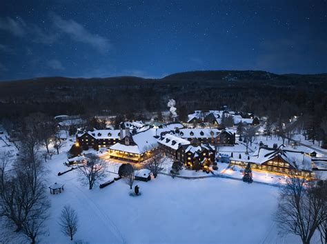 Family & Kid Friendly Resort Hotel in Quebec | Fairmont Le Château Montebello