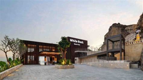 White Rock Beach Club - BaliCard Discount - Bali.com