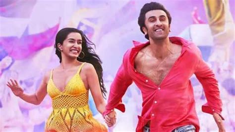 Tu Jhoothi Main Makkaar review: Ranbir, Shraddha romcom a montage of ...