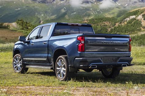 Refreshed 2022 Chevy Silverado 1500 To Debut On September 9th