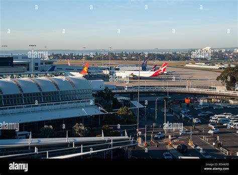 Sydney kingsford smith international airport hi-res stock photography and images - Alamy