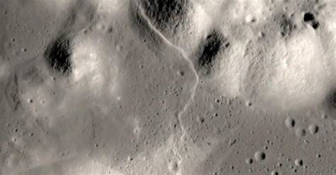 NASA says the moon is shrinking and experiencing "moonquakes" - CBS News