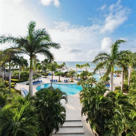 Ballroom wedding venue in Renaissance Wind Creek Aruba Resort ...