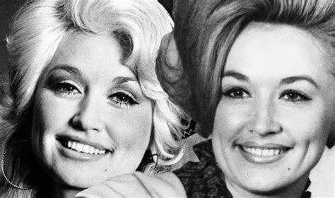 Dolly Parton family: How many siblings does Dolly have? - Flipboard