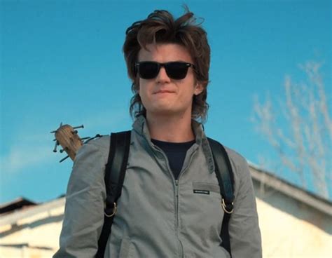 Let's Talk About Stranger Things' Steve Harrington | E! News