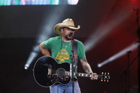 Las Vegas Shooting: Jason Aldean Describes Initial Panic