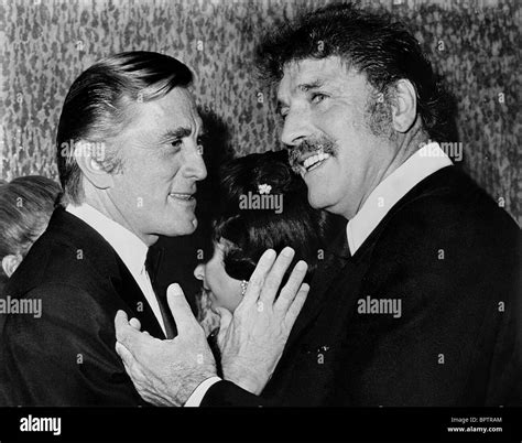 KIRK Douglas y Burt Lancaster actores (1969 Fotografía de stock - Alamy