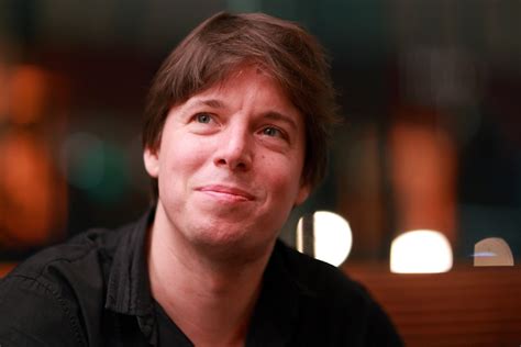 Joshua Bell Biography - Facts, Family, Childhood & Achievements - CMUSE