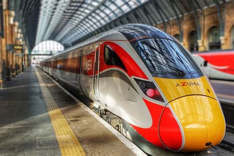 LNER rolls-out first Azuma train on London-Leeds route