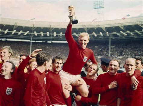 Hero dog saved the 1966 England football team by finding the missing trophy | Life | Life ...