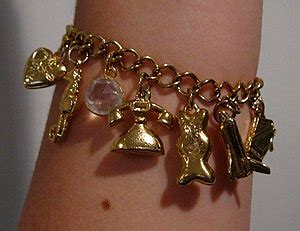 Bracelet - Wikipedia