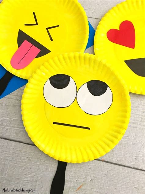 Super Cute Emoji Paper Plate Craft - Emotions Theme Party Prop - Natural Beach Living | Emoji ...