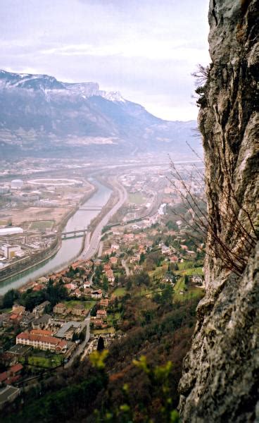 Photos from rock climbing in Grenoble. Accommodation in Briancon. Ice ...