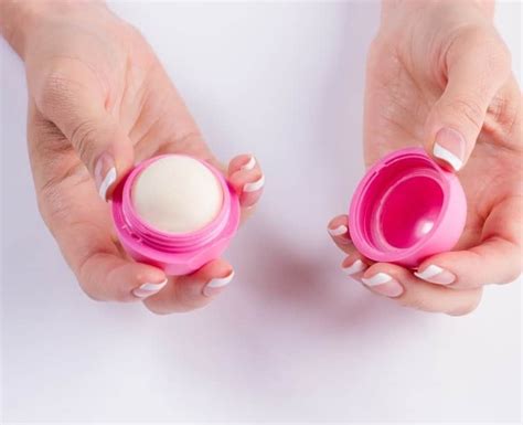 Make this Easy DIY Lip Balm without Beeswax - DIYSelfCareTips