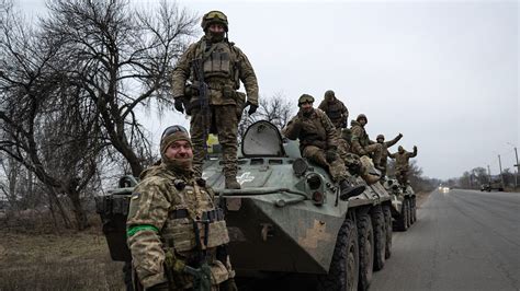 Russia and Ukraine Battle for Control of Villages Near the Key City of ...