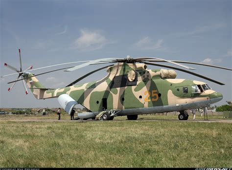 Mil Mi-26 - Russia - Air Force | Aviation Photo #1219574 | Airliners.net