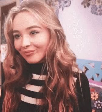 Maya Hart Sabrina Carpenter GIF - MayaHart SabrinaCarpenter GirlMeetsWorld - Discover & Share GIFs