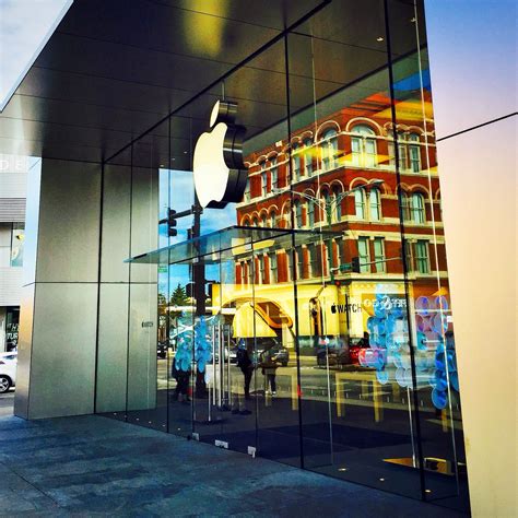 Lincoln Park Chicago Apple Store - IHSANPEDIA