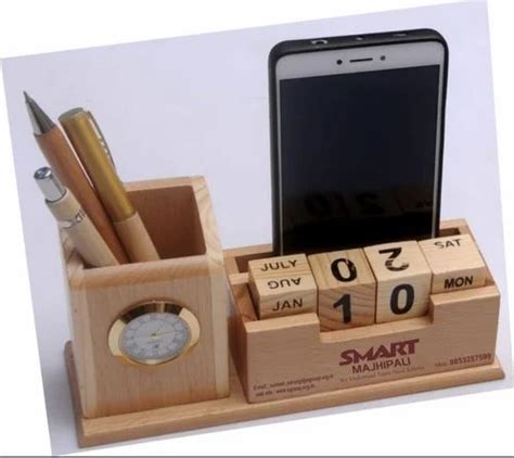 Customized Wooden Pen Stand at Rs 245 | Desktop Wooden Pen Stand in New Delhi | ID: 2852105814397