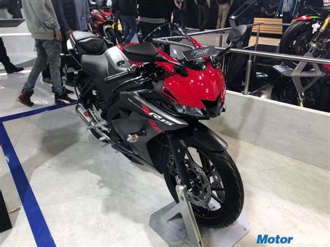 Yamaha R15 Accessories Revealed At Auto Expo | MotorBeam