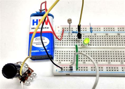 Simple LDR Circuit to Detect Light