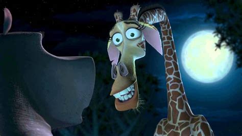 Gloria & Melman (Madagascar 2) - YouTube