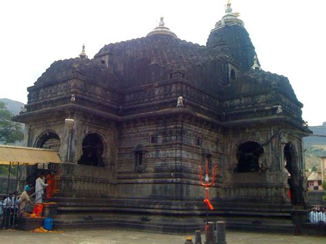 Tryambakeshwar | Trimbakeshwar Shiva Temple Nashik